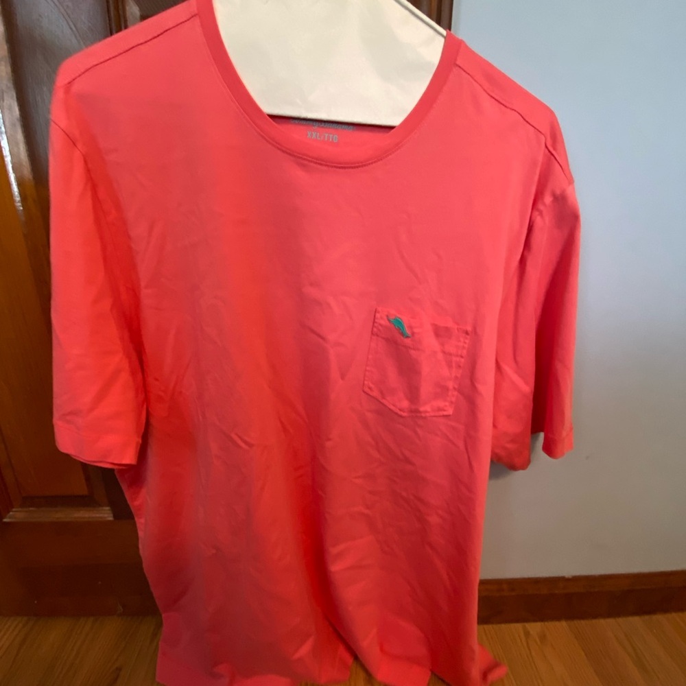 Mens Tommy Bahama tshirt size XXL new with tags
